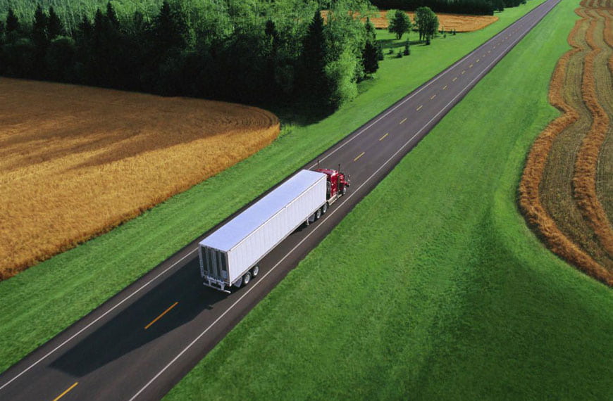 Empresa-logística-y-transporte-carretera