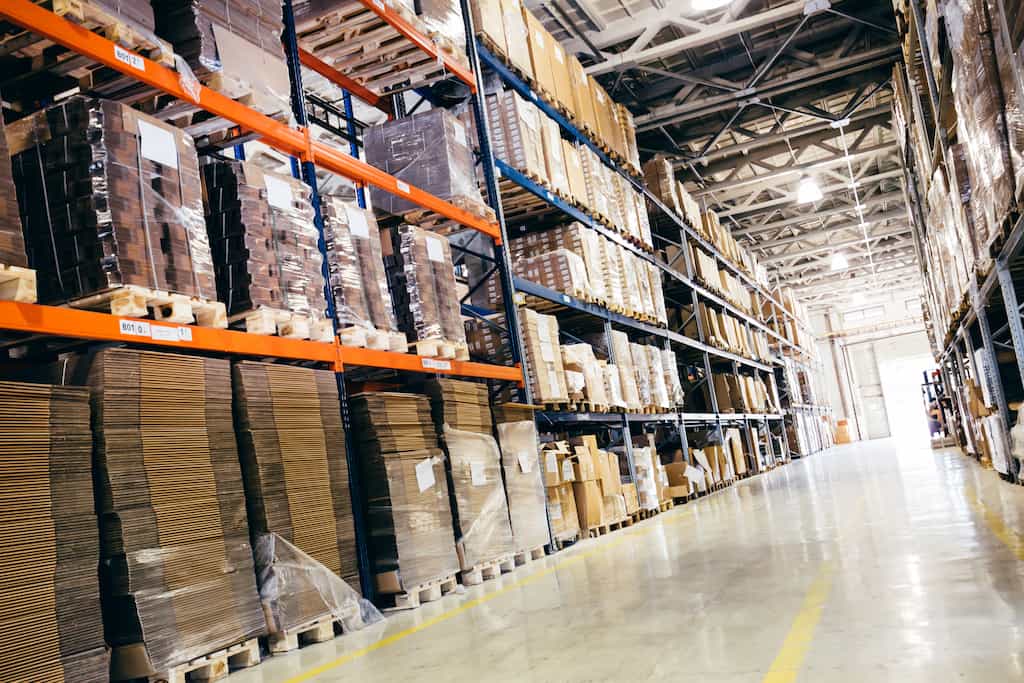 logistics-and-transport-logistics-warehouse-company