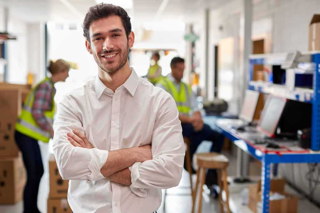 empresa-de-logistica-y-transporte-gerente-almacen